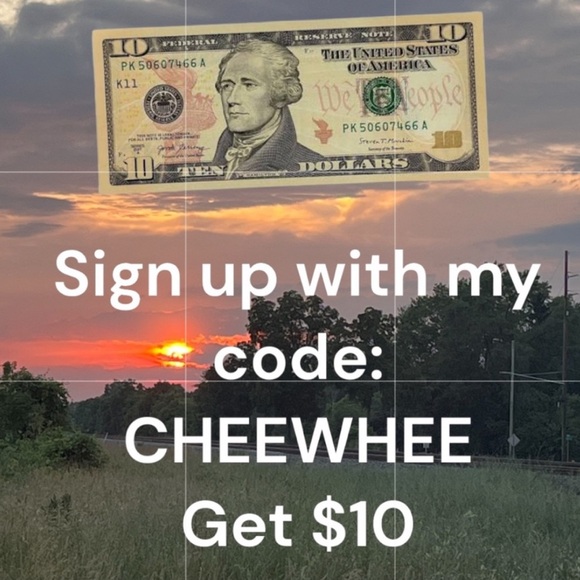 Poshmark Ambassador II | Heart & Hustle Winner | Top-Rated Seller | Fast Shipper - Picture 6 of 17